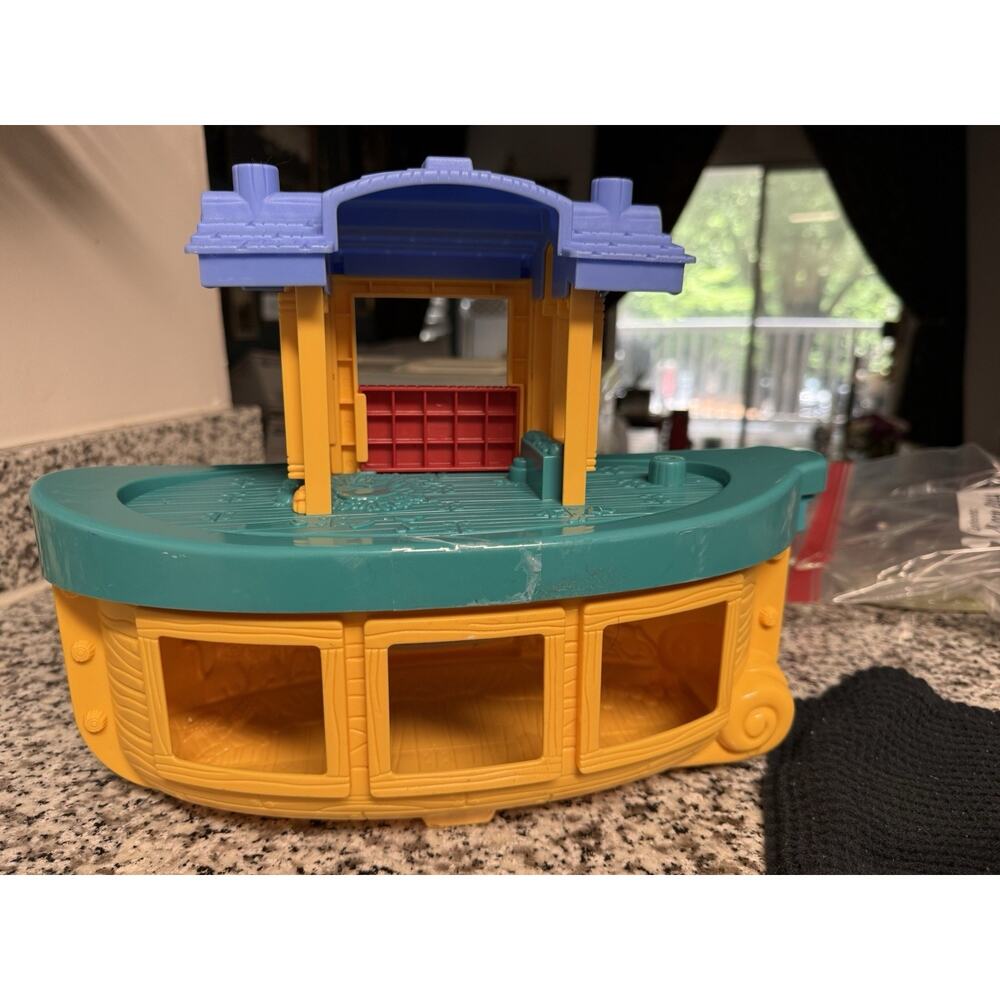 Little People Noahs Ark Boat Mattel 2005